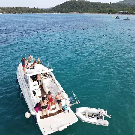 White Eagle Cruises Mykonos 보트호텔 *